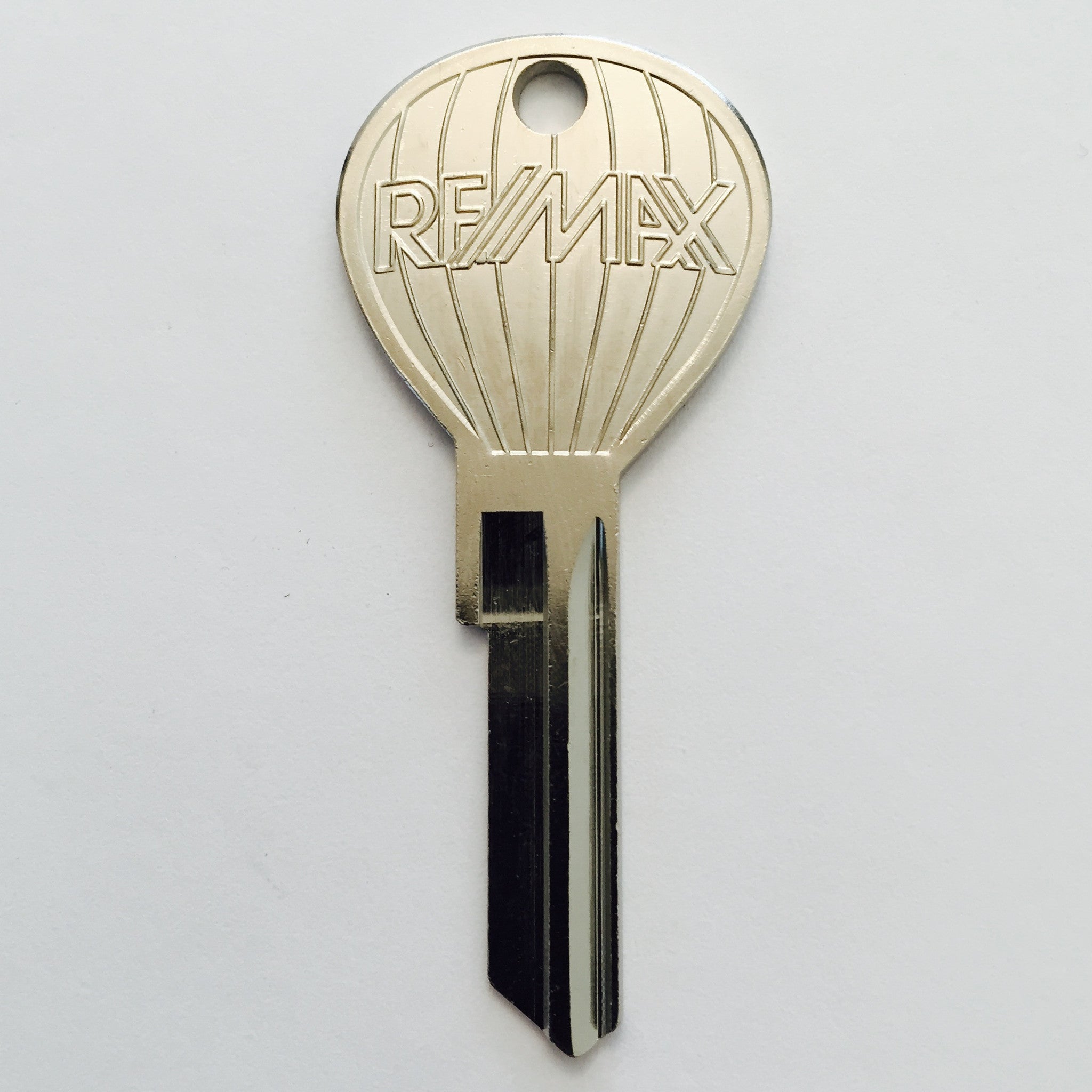 10 pcs. OLD RE/MAX LOGO - Hot Air Balloon Shaped Keys - Nickel Plate Finish